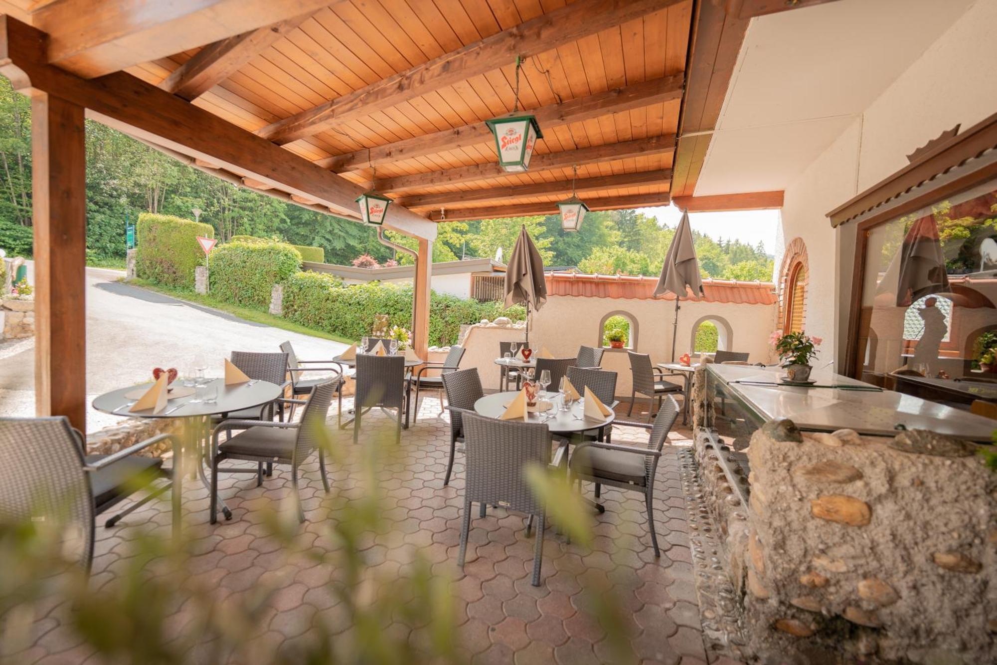 Seegasthof Katschnig Gmbh Unterburg am Klopeiner See Eksteriør billede